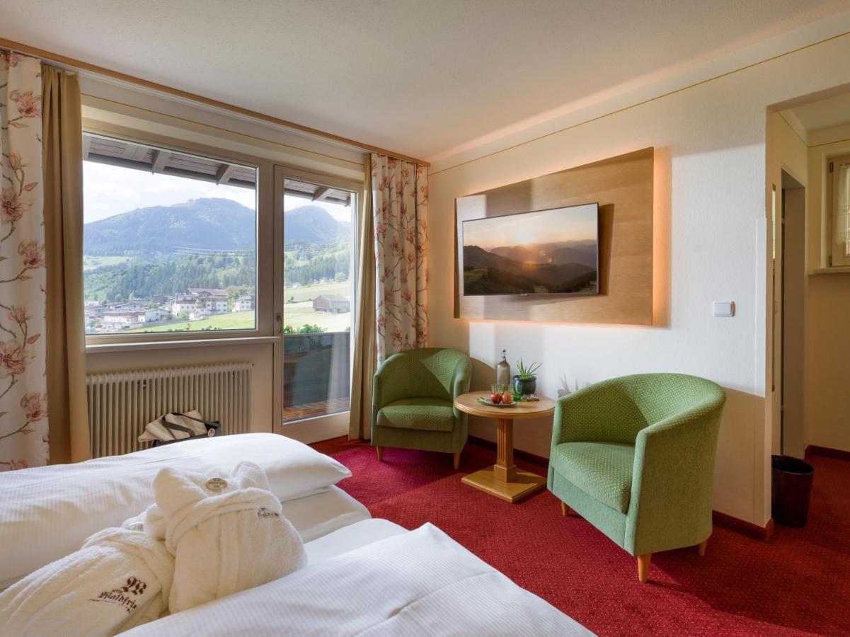 Hotel Waldfriede - Der Logenplatz Im Zillertal Фюген Экстерьер фото